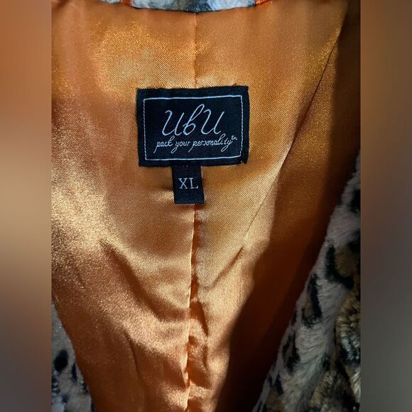 UBU Leopard Printed Orange Lining Vest. Size Extra Large. - Picture 7 of 8